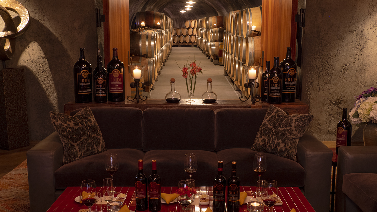 Catagory Winery & Vineyards. 9.7.21_Summit Room_05